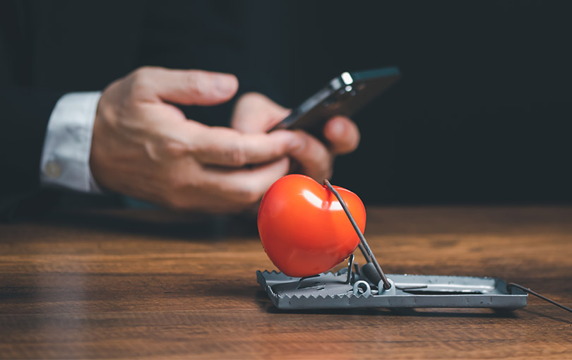 Pasti spletnih zmenkov